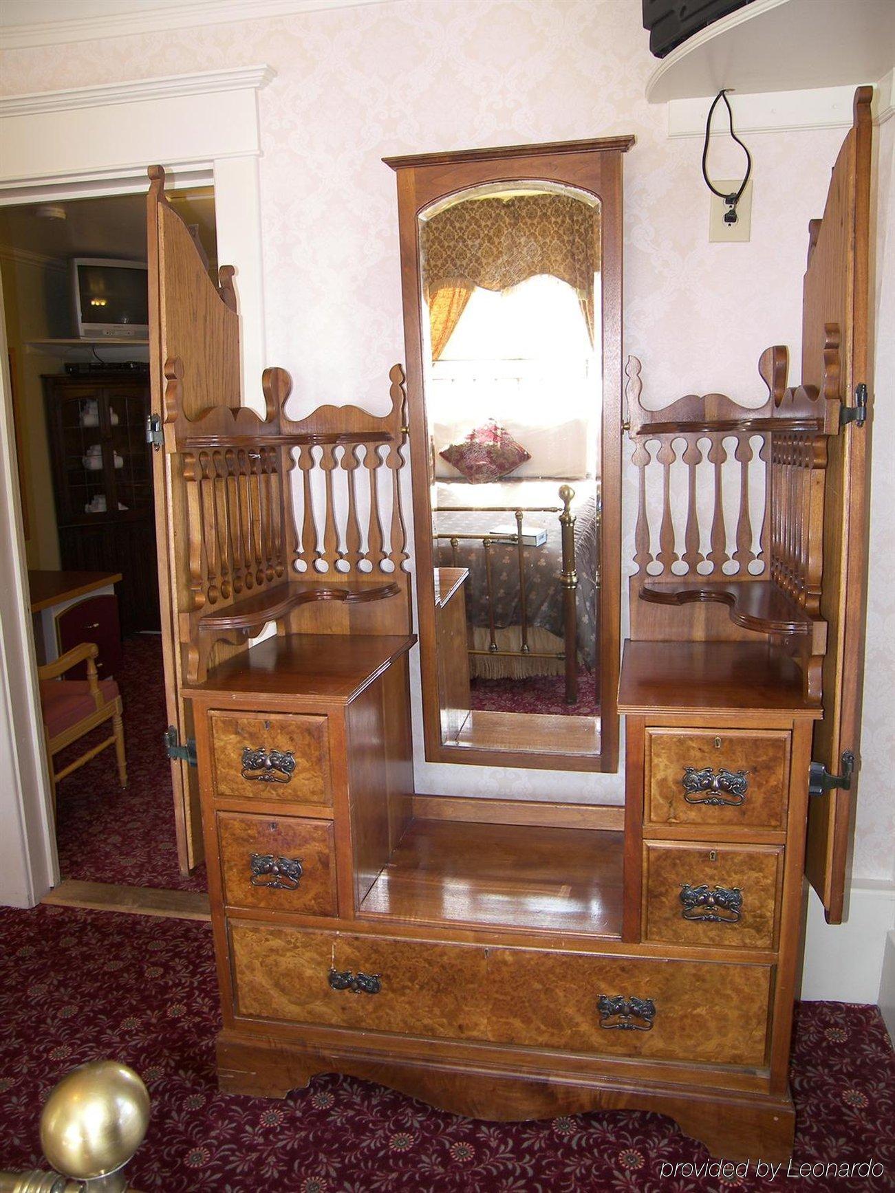 Van Gilder Hotel سيوارد المظهر الخارجي الصورة